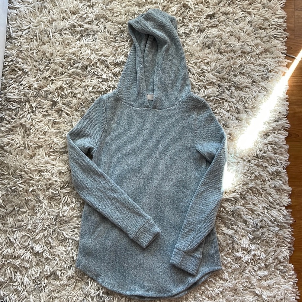 Loft XXS light grey/blue hoodie. Super soft fabric. Excellent condition! NWOT
